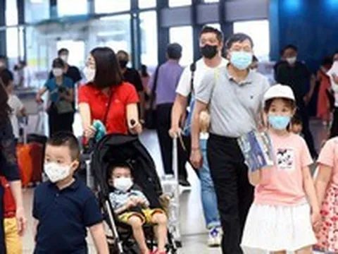 Ngày cuối kỳ nghỉ lễ, sân bay Nội Bài đón 92 nghìn lượt khách