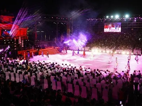 Vì sao khách thăm quan các di sản Huế tăng cao kỷ lục dịp lễ năm nay?