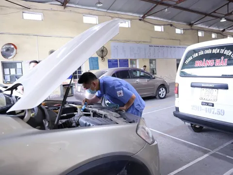 Nhanh nhất phải 6 tháng nữa mới giải quyết tình trạng ùn tắc đăng kiểm