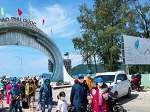 Lý do khách đến Phú Quốc giảm mạnh, du lịch Cà Mau ‘bội thu’