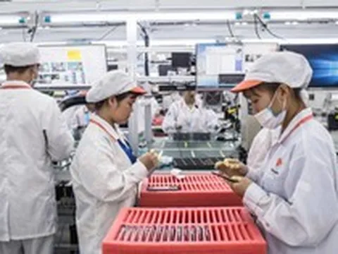 PMI tháng 4 giảm còn 46,7 điểm, doanh nghiệp vẫn lạc quan dù khó tìm đơn hàng mới