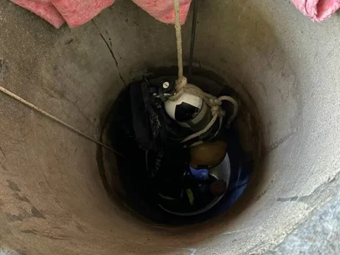 Rơi xuống giếng sâu 11 m, cô gái trẻ tử vong thương tâm