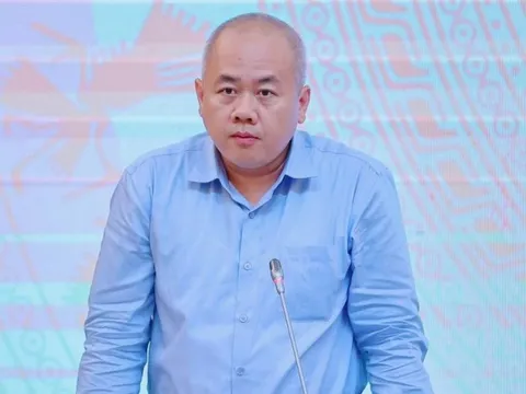Làm sao để vực dậy đà tăng trưởng của “đầu tàu” kinh tế Tp.HCM?