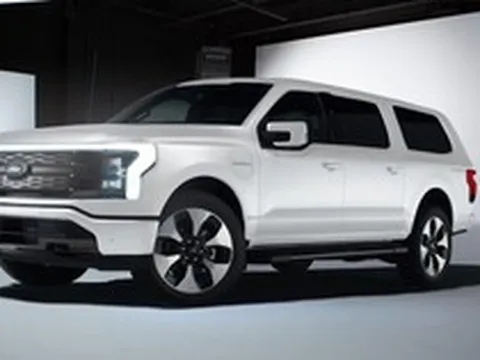 Ford làm SUV điện cỡ lớn ngang tầm VinFast VF 9 nhưng khách hàng phải mòn mỏi chờ đến 2026 mới có thể mua
