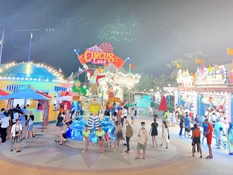 Bình Thuận đón hơn 160.000 khách du lịch trong dịp lễ 30/4 và 1/5