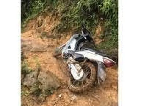 Rơi xuống vực trên đường đến trường, nữ giáo viên tử vong