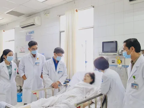 Bác sĩ 2 bệnh viện lớn cứu thai phụ bị nhau xâm lấn ăn xuyên qua cơ tử cung