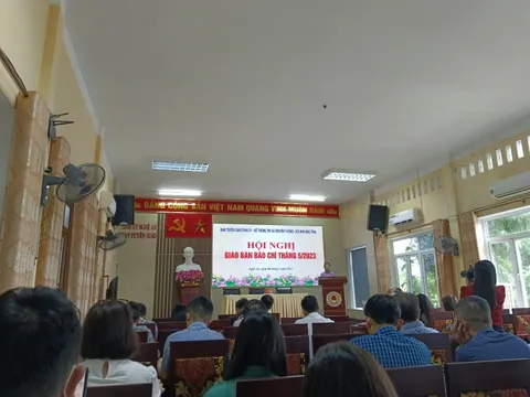 Vụ cựu giám đốc TT Giáo dục thường xuyên bị tuyên 5 năm tù: Đề nghị xử phúc thẩm sớm