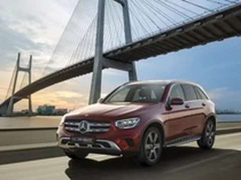 Mercedes-Benz GLC mới cập bến thị trường Việt: thêm công nghệ, giá tăng 160 triệu đồng