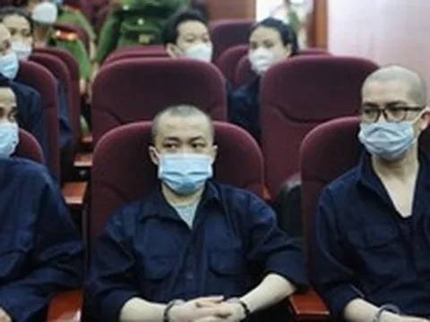 Nguyễn Thái Luyện nhận tội, bất ngờ có người muốn trả giúp 2.500 tỉ đồng