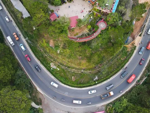 Một vùng cao có số ô tô trên 100 hộ dân cao nhất cả nước năm 2022, trong khi Đông Nam Bộ gần chót bảng