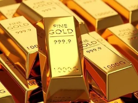 Giá vàng thế giới chao đảo, trong nước tăng nhẹ