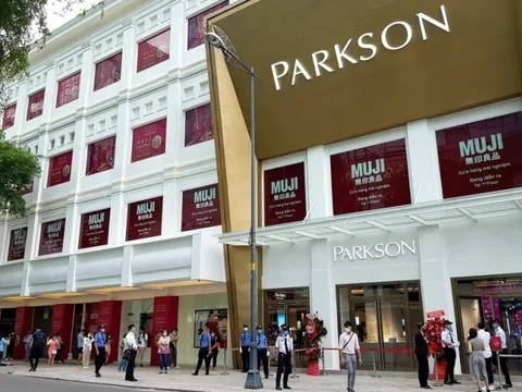Parkson chính thức rút khỏi thị trường Việt Nam sau 18 năm kinh doanh, bài toán về mặt bằng được giải quyết thế nào?