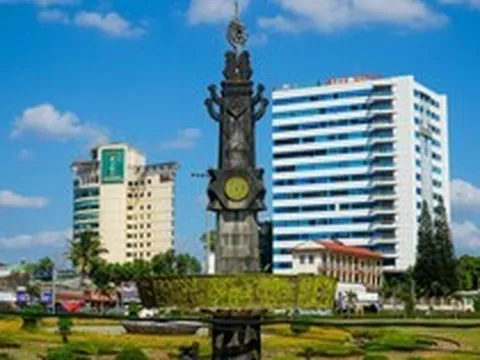 Tỉnh rộng bằng ¾ đồng bằng sông Hồng, có diện tích đất nông nghiệp lớn nhất cả nước