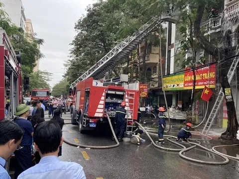 Phó Thủ tướng yêu cầu điều tra vụ cháy quán bar khiến 3 người tử vong