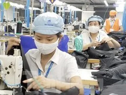 Thông tin mới về tuổi nghỉ hưu; nhiều doanh nghiệp lớn sắp bán hết tài sản