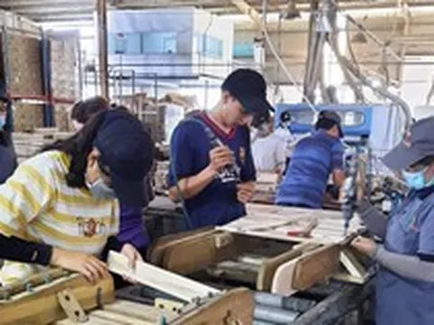 Nguy cơ phá sản vì bị 'treo' tiền hoàn thuế