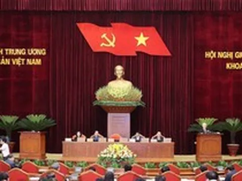 Trung ương cho ý kiến về nhân sự để Bộ Chính trị giới thiệu Quốc hội bầu, phê chuẩn