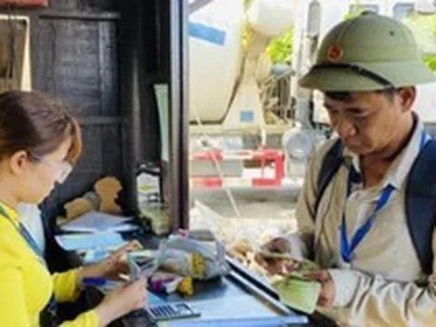 Hội An bán 4.500 vé tham quan phố cổ trong ngày đầu không "bỏ lọt" khách đoàn