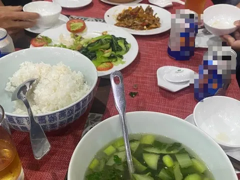 Một khu du lịch ở Hội An bị tố "suất ăn 200.000 đồng chỉ có tô canh với vài miếng thịt"