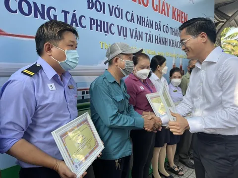 "Nếu quên mang tiền lẻ, bạn có thể lấy tiền lẻ đủ để mua vé"