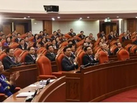 Toàn cảnh phiên bế mạc Hội nghị giữa nhiệm kỳ BCH Trung ương Đảng khóa XIII