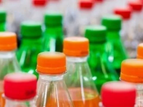 Giữ nguyên đề xuất áp thuế tiêu thụ đặc biệt đối với đồ uống có đường