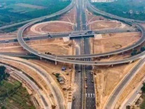 Thay thế kịp thời cán bộ yếu kém, gây nhũng nhiễu trong quản lý đầu tư công