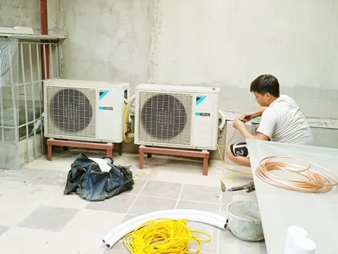 Tại sao EVN lại tăng giá điện vào mùa nóng, cao điểm sử dụng điện?