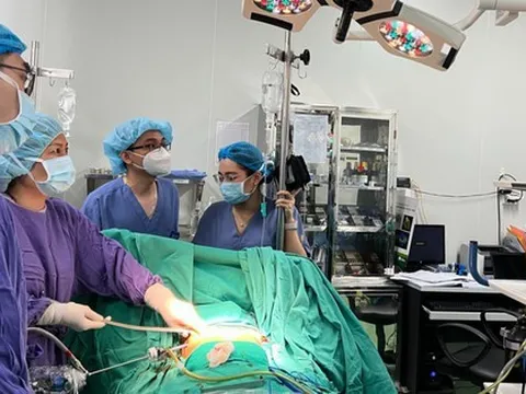 Kết hôn nhiều năm nhưng không có con, đi khám mới biết bị rối loạn giới tính