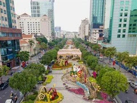 Cấm xe lưu thông vào đường Nguyễn Huệ trong 2 buổi tối cuối tuần