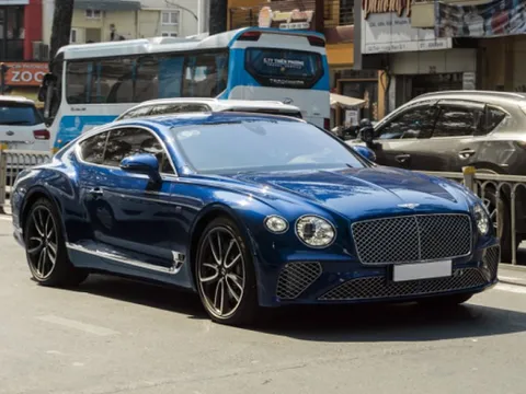 Triệu hồi Bentley Continental tại Việt Nam vì nguy cơ cháy xe