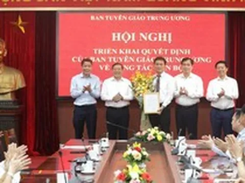 Bổ nhiệm nhân sự 4 bộ ngành, cơ quan Trung ương