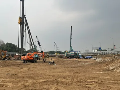 TP HCM: Vì sao khu vực nút giao An Phú mưa lớn là ngập?