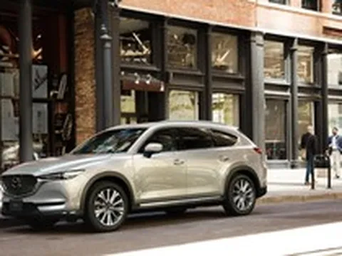 Hết thời bán 'bia kèm lạc', nhiều mẫu xe SUV gầm cao giảm giá sập sàn hơn 300 triệu đồng, còn được thêm quà tặng