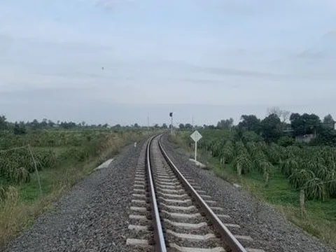 Bình Thuận: Điều tra nguyên nhân một người phụ nữ tử vong bên đường sắt