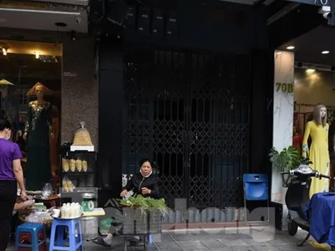 Cho thuê vỉa hè: Lo ngại va chạm, xung đột lợi ích