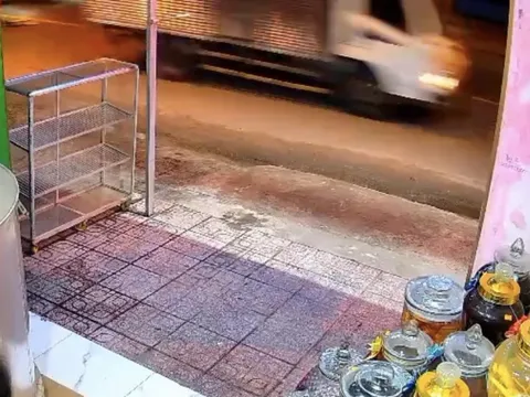 Truy tìm chiếc xe tải màu trắng ở Bình Dương