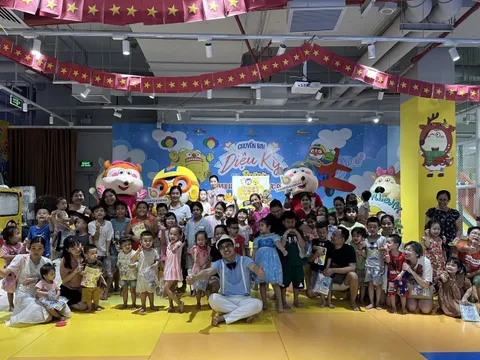 Pororo trên Chuyến bay diệu kỳ tại Wolfoo City