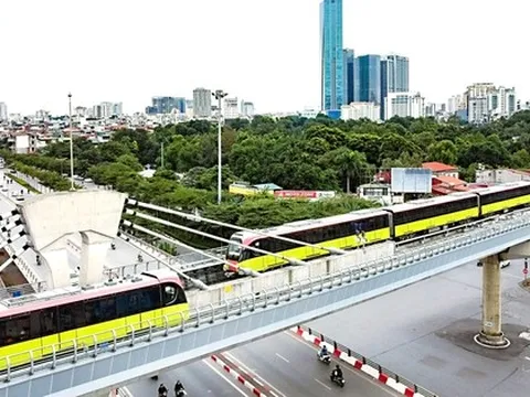 Đường sắt Nhổn - ga Hà Nội: Đi sớm về muộn