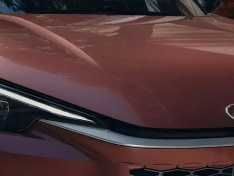 Lexus hé lộ SUV hoàn toàn mới nhỏ hơn NX, ra mắt đầu tháng 6