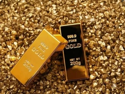 Giá vàng thế giới tăng nhẹ, ngược chiều với giá vàng trong nước