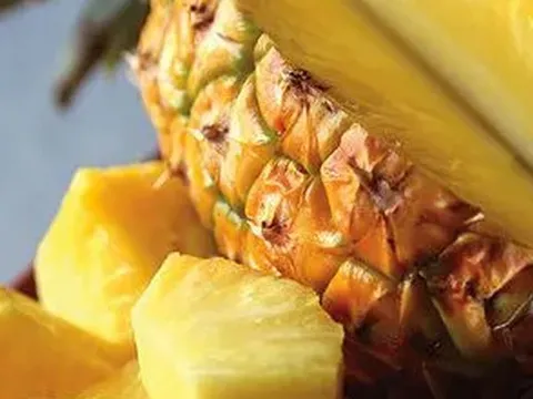 Loại quả vỏ gai góc nhưng bên trong lại thơm ngọt giúp chống ung thư, bảo vệ tim mạch mà giá thành "rẻ bèo"