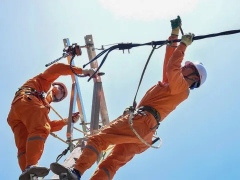Bộ Công Thương: Sản lượng điện miền Bắc 450 triệu kWh/ngày, nhập khẩu chỉ 10 triệu kWh/ngày