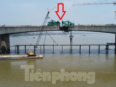 Cận cảnh cầu Vĩnh Tuy 2 chuẩn bị hợp long vượt sông Hồng