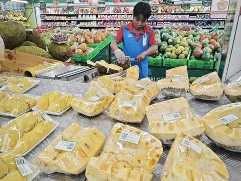 Sầu riêng, khoai lang, chuối, mít... "xếp hàng" xuất sang Trung Quốc