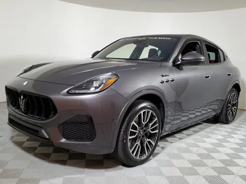 Maserati Grecale lần đầu lộ diện tại Việt Nam, đấu Macan bằng giá khởi điểm 4,5 tỷ đồng