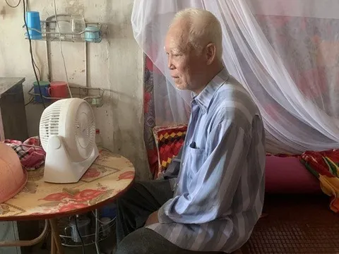 Người đàn ông mắc 3 bệnh ung thư trong 13 năm: 'Tôi không còn cảm xúc để đau để buồn nữa'