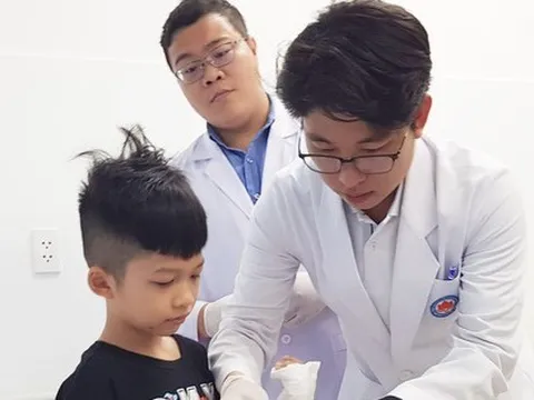 Phẫu thuật miễn phí cho trẻ bị dị tật có hoàn cảnh khó khăn