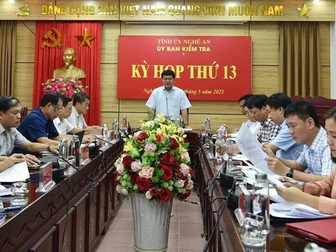 Xem xét kỷ luật nguyên Phó chủ tịch huyện vi phạm gây dư luận xấu